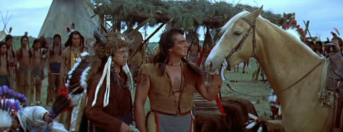 Вождь Бешеный Конь / Chief Crazy Horse (США, 1955) Acb7936c3b7f409a1db5487421c2b998